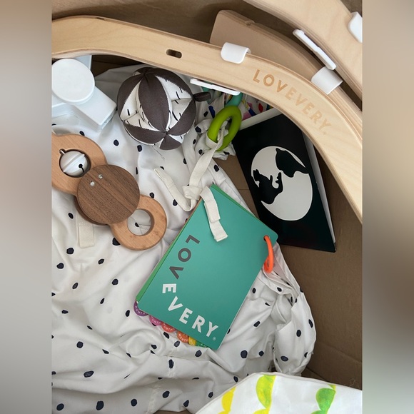 Colorful Play Gym for Kids - Picture 3 of 4